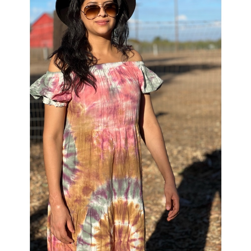 NWT SUNNY MAXI DRESS YOUNG FABULOUS AND BROKE Small